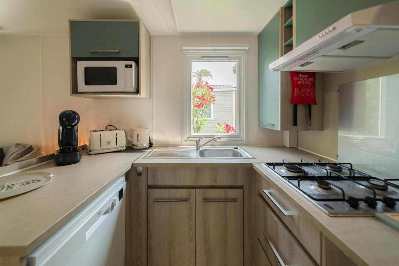 Mobil Home Les Pieds Dans L'Eau 卡内 外观 照片