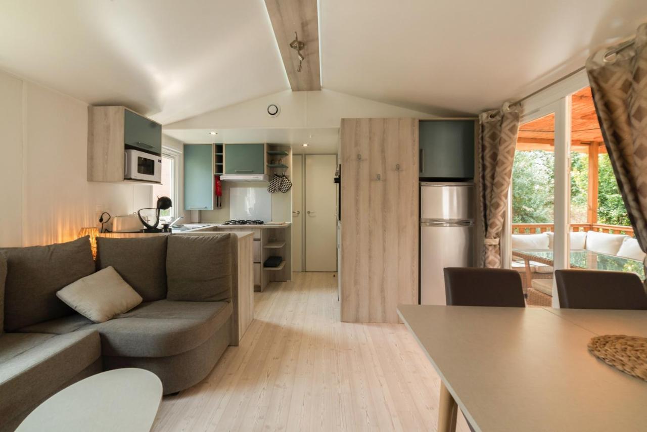 Mobil Home Les Pieds Dans L'Eau 卡内 外观 照片